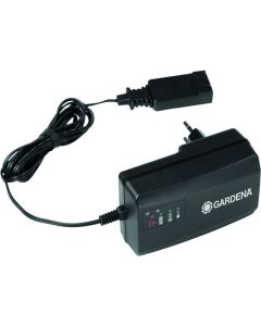 08832-20 GARDENA Зарядно Quick Charger QC18